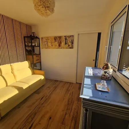 Les Zebres- Wifi-jacuzzi-velos-ecran Plat- Parentales- Baignoire *